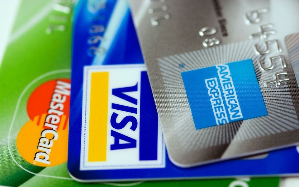 Avoiding Frequent Pitfalls: Navigating Credit score Playing cards for Unhealthy Credit score